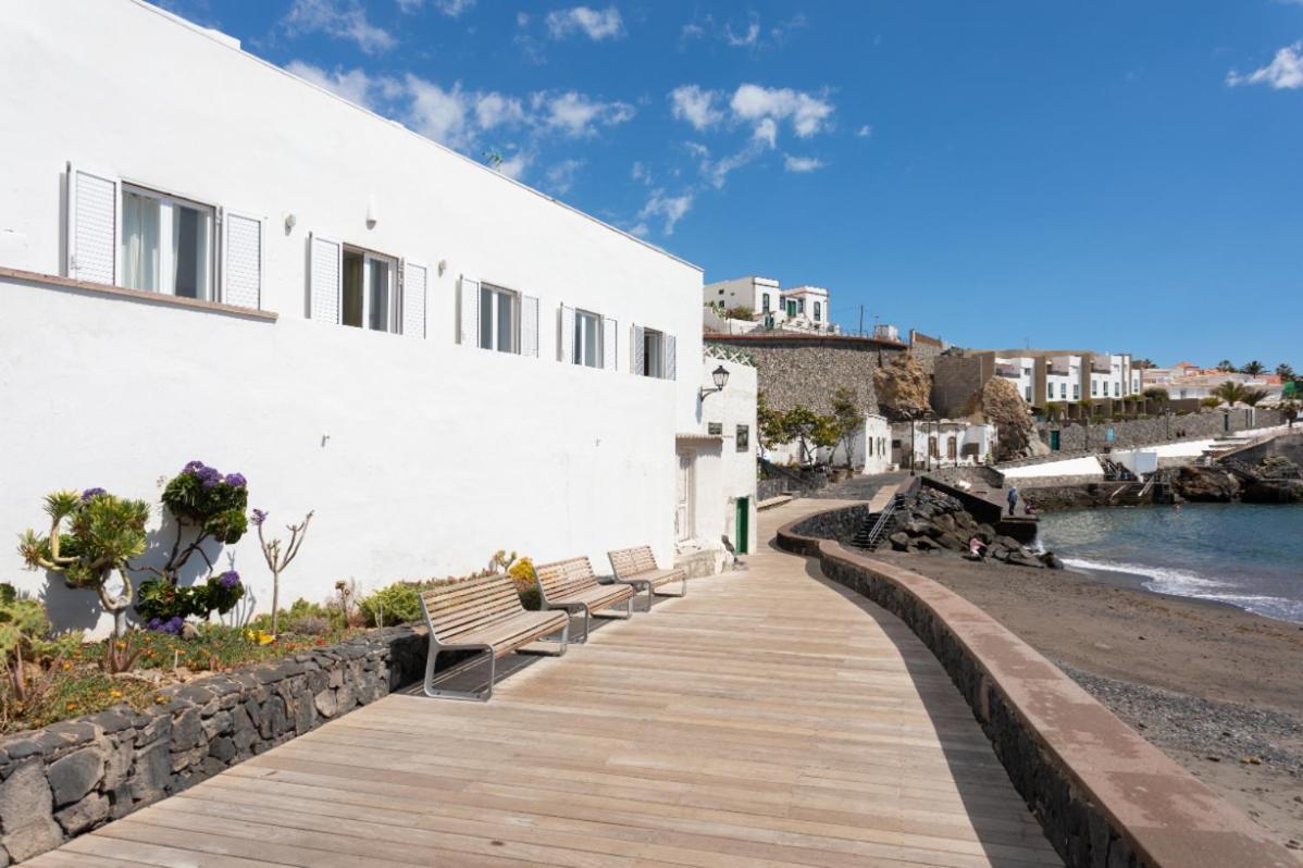 Casa Limon: Oceanfront Oasis with Garden Retreat Villa Poris de Abona Exterior photo